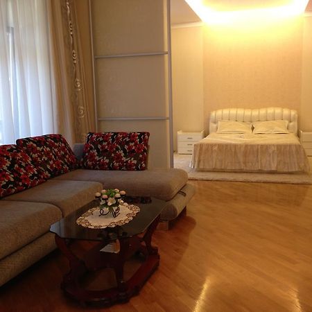 Virmenska Apartment リヴィウ エクステリア 写真